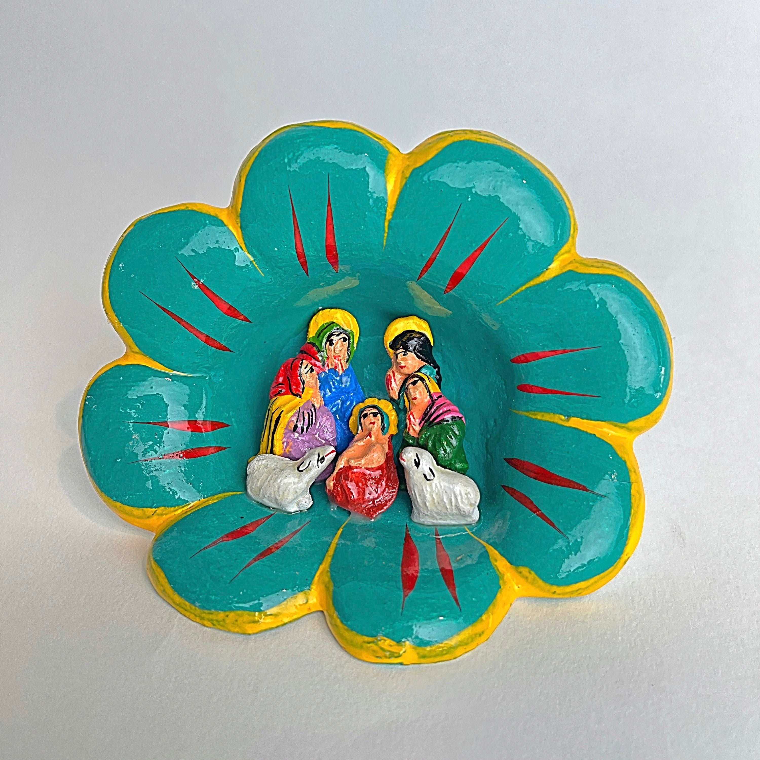 Flower Nativity Ornament image 4