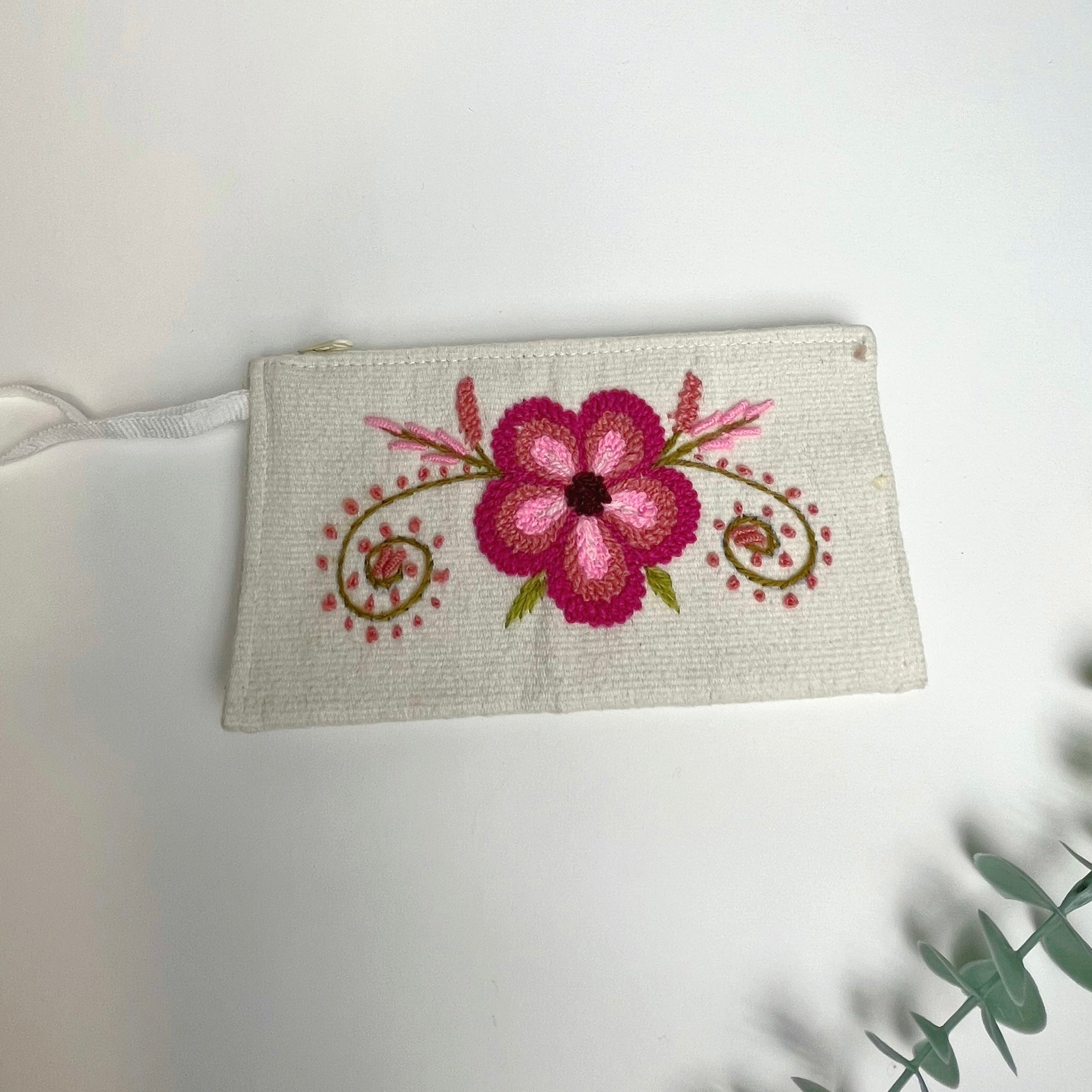 Margarita Embroidered Wallet image 5