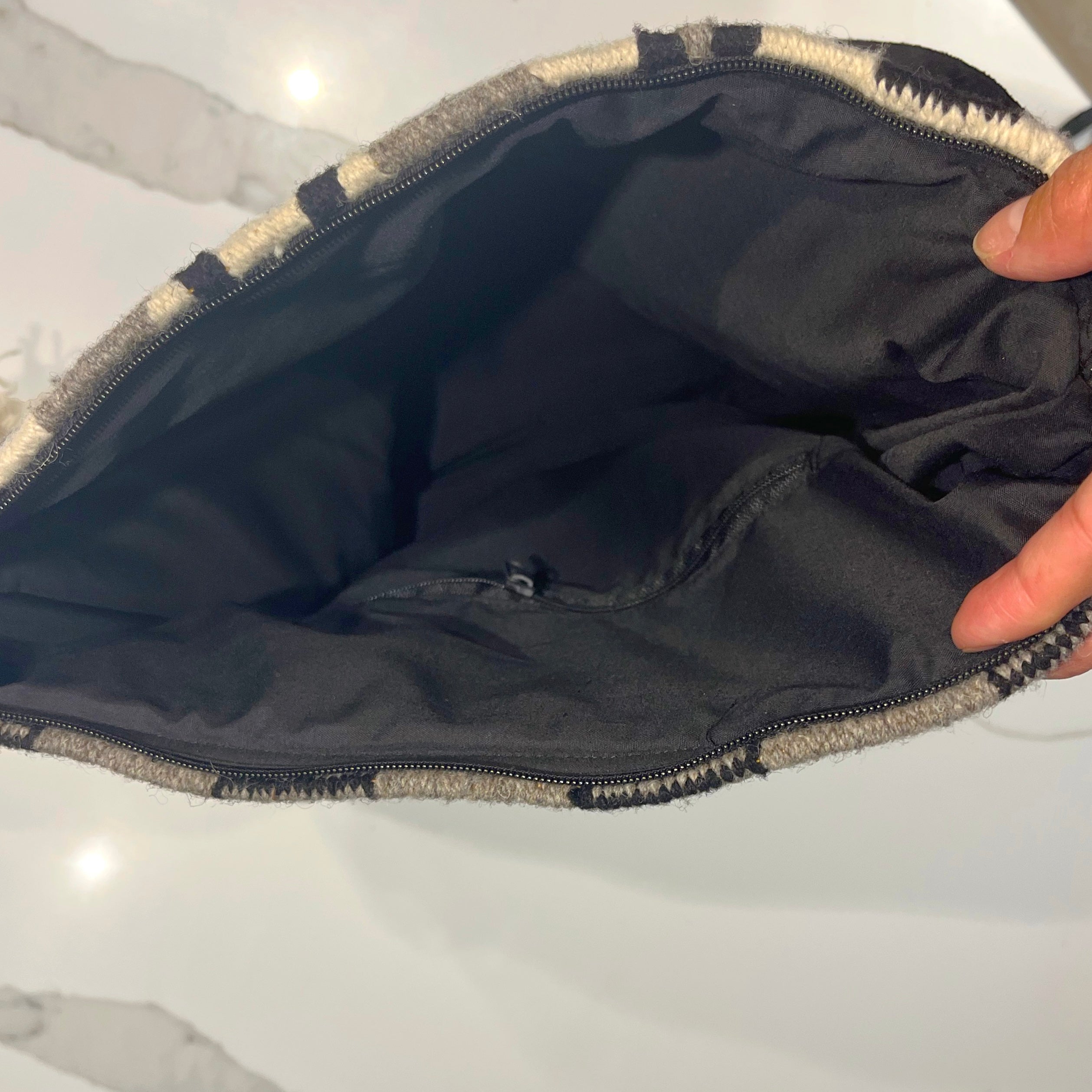 Infinita Fringe Bag Black Suede image 4