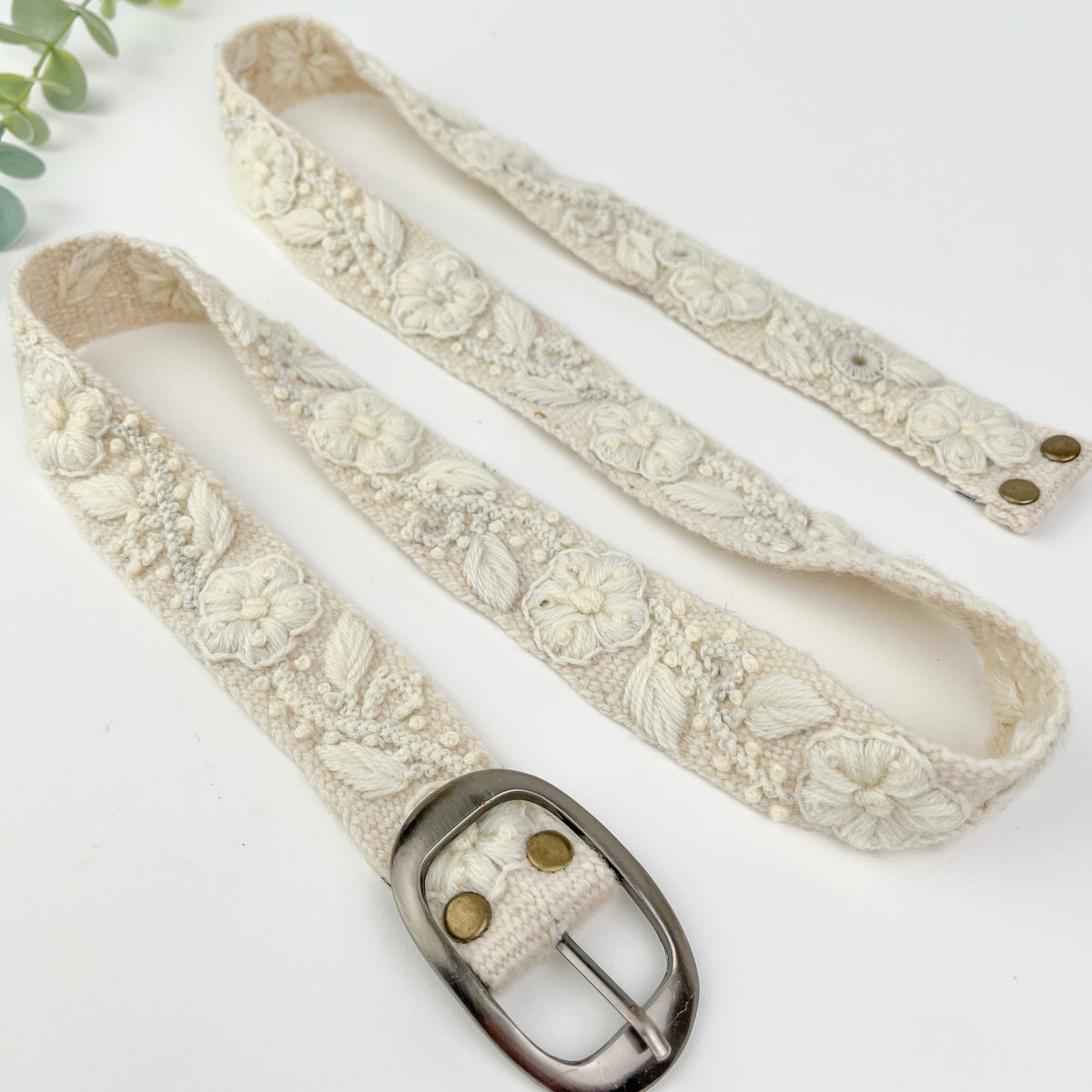 High Fashion Rose Embroidered White Belt with Gold Buckle Women White Faux Leather Fashion Belt - Hip High Waist Gold  main image 2
