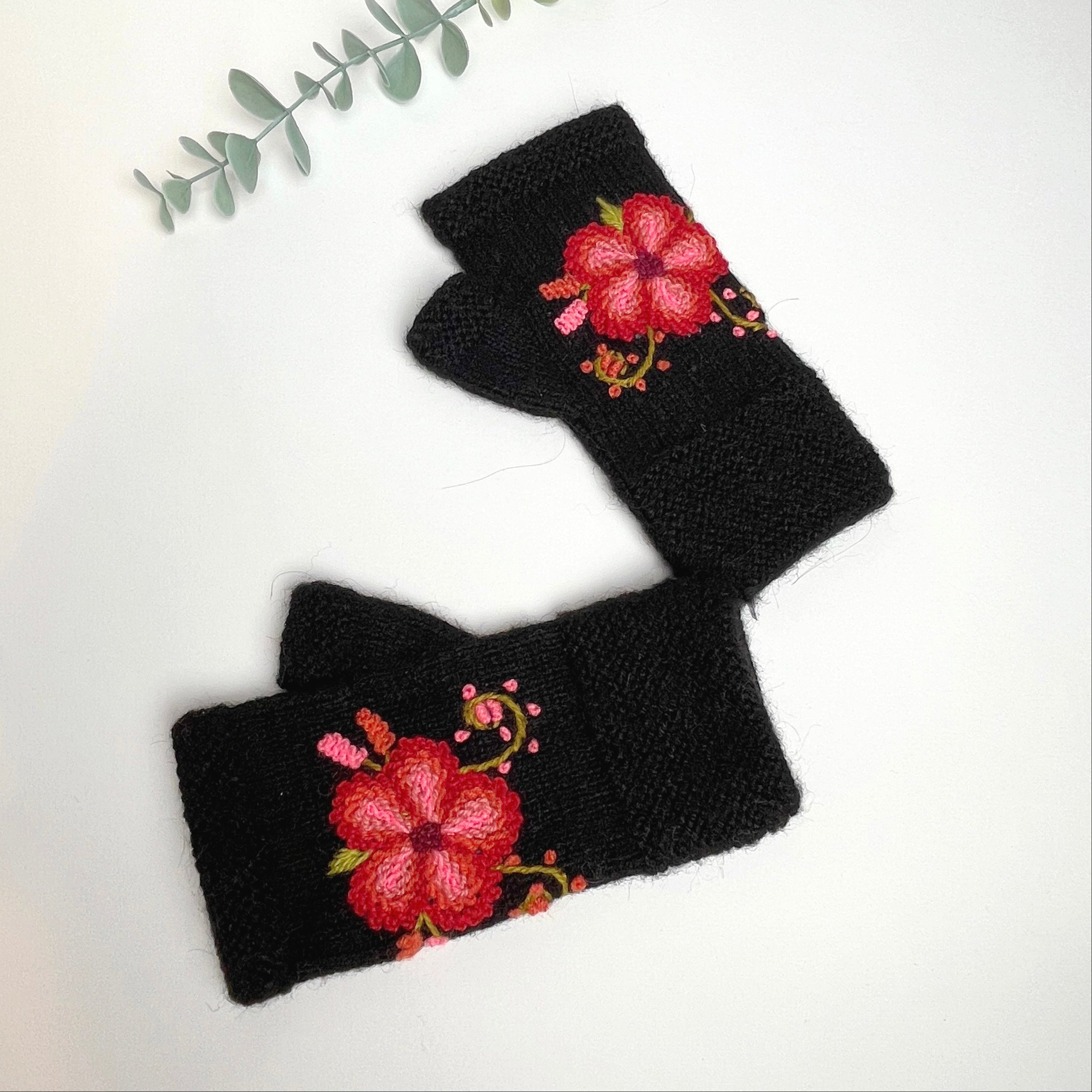 Margarita Fingerless Alpaca Gloves image 3